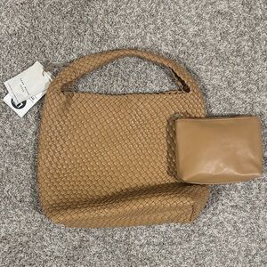 NWT Antik Kraft Woven Hobo Bag-in-Bag Set